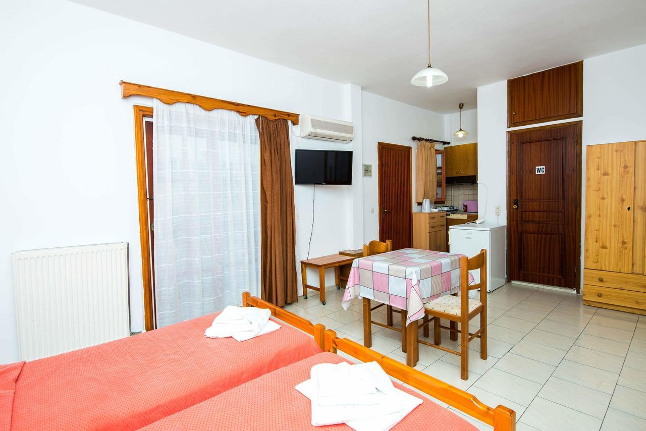 Erato Hotel Apartments Rethymno  Екстер'єр фото